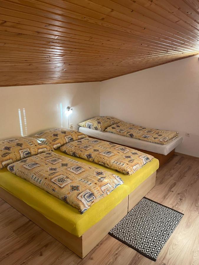 Apartman Anna Dubrava Ngoại thất bức ảnh