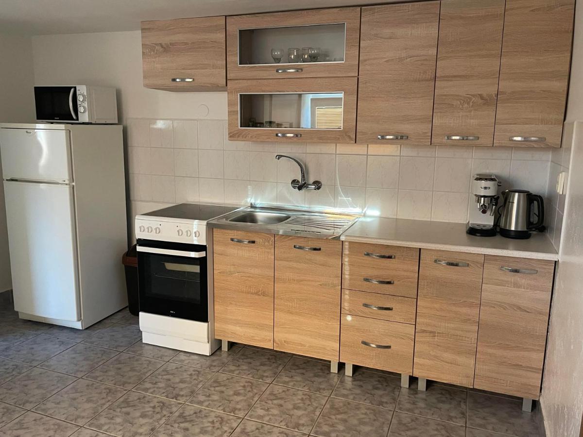 Apartman Anna Dubrava Ngoại thất bức ảnh